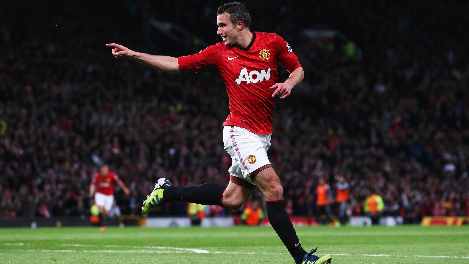 克洛普不断创新战术，带领利物浦追逐更高荣誉