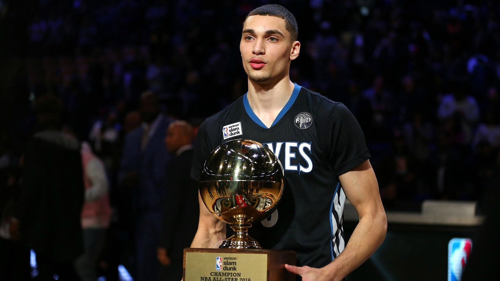 拉恩：全黑队外线的致命武器，突破后精准的配合总能创造得分机会